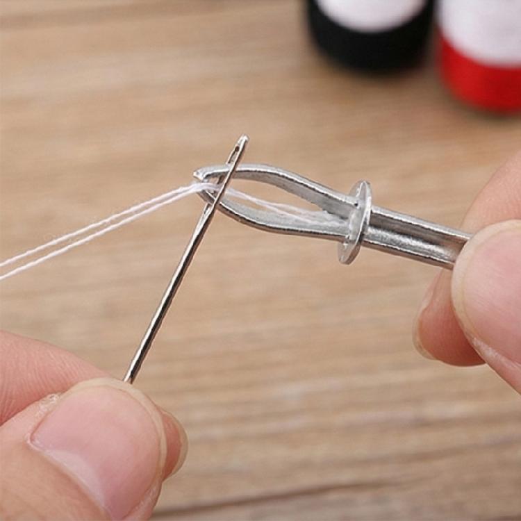 34Pcs Professional Sewing Tool with Big Eye Needle Thread Metal Thimble Seam Unpickers Drawstring Threader for Quilting