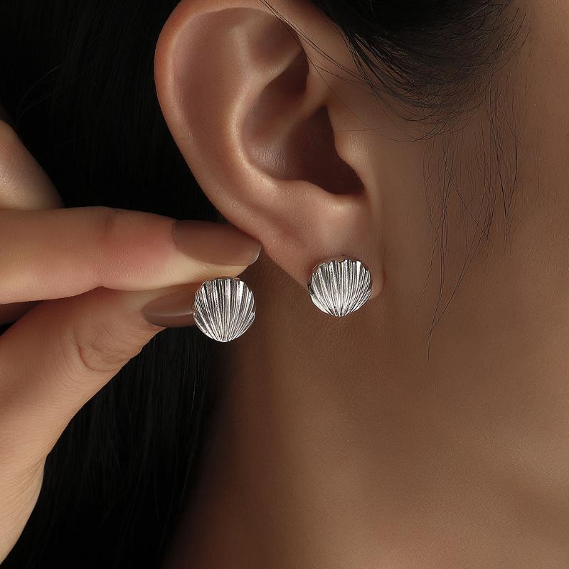 New Exaggeration Ocean Shell Texture Stud Earrings For Women Trendy Accessories Personalization Jewelry Earrings Daily Wear