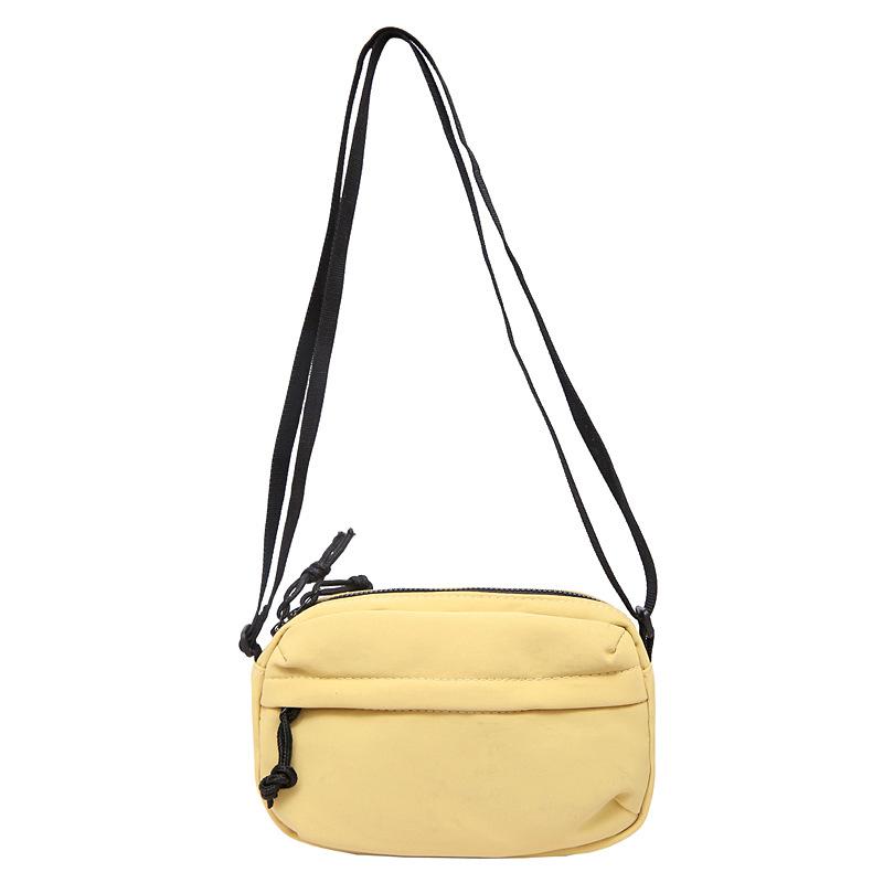 New casual sports messenger bag men's and women's niche nylon shoulder bag light, simple and fashionable mobile phone bag