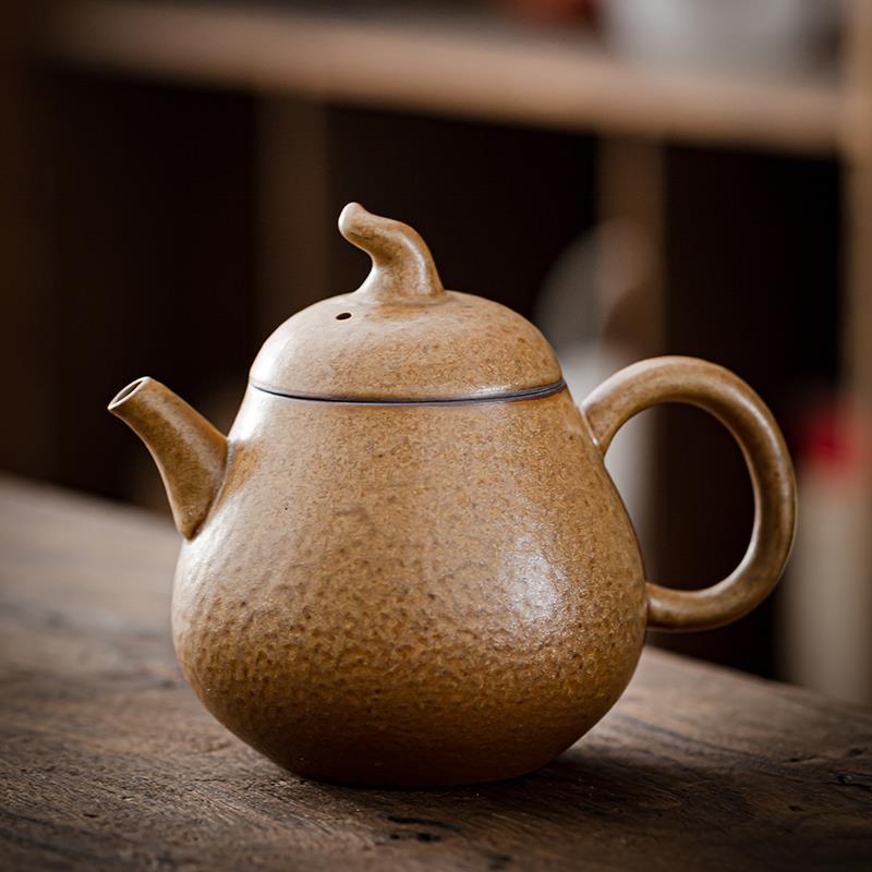 Home Kung Fu Tea Beverage Set Teapot Gilt Tea Maker Japan Style Stoneware Teapot Single Pot Handmade Vintage Ceramic Round Jug Teaware
