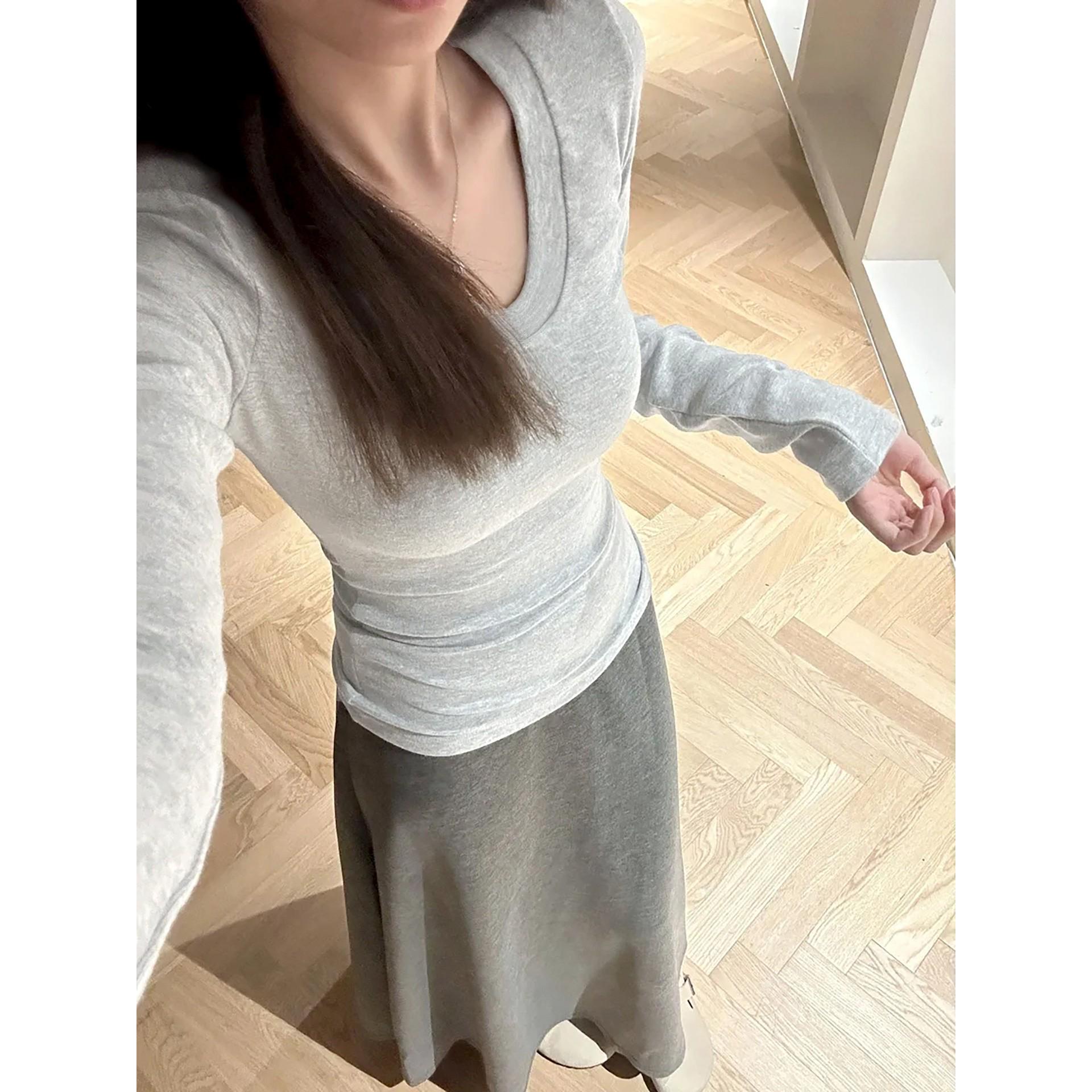

Women s Slimming Long Sleeve White T-Shirt: Versatile Base Layer for Spring & Autumn, Stylish & Simple Design Extra Large серый/кремовый