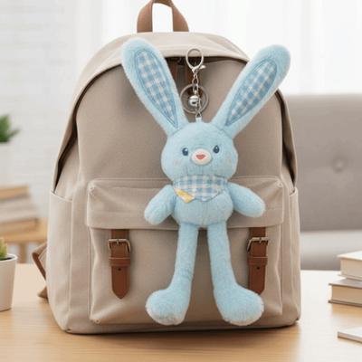 Weicher Stoffhase Schlüsselanhänger 30cm Größe Kawaii Stil Ohrziehender Hase Kindergeschenke Kreatives Design