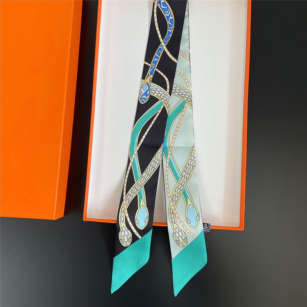 Double Colored Paisley Twill Silk Scarf New Brand Design Luxury Scarf Women Foulard Skinny Bag Scarves Neckerchief Hair Headband