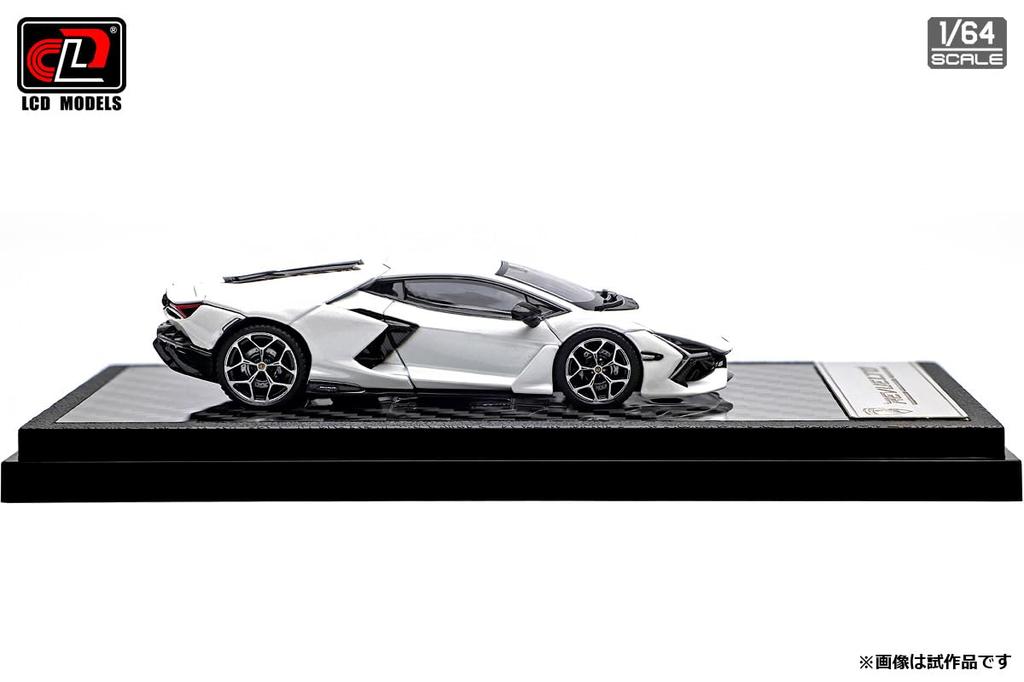 LCD Model 1/64 Lamborghini Revuelto White Finished Model LCD64042WH