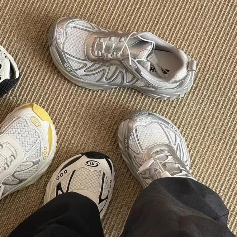 New Breathable and Versatile Hiking Shoes Thick-soled Sports and Casual Shoes Dad Shoes