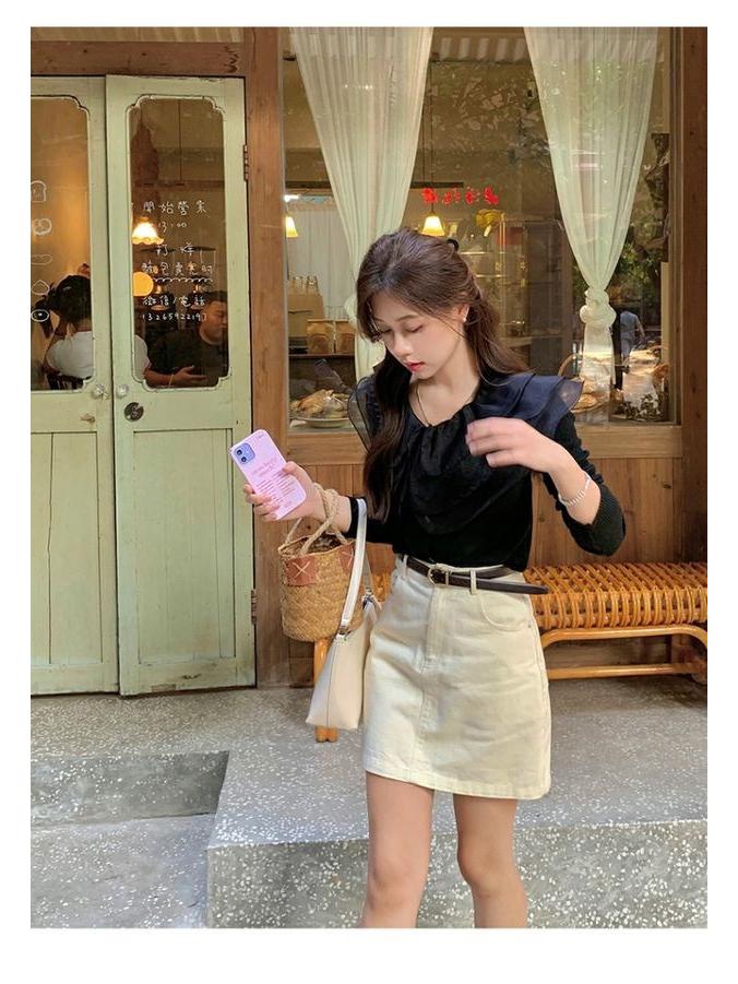 Chic Sweet Women's Knitted Cardigan: Thin Doll Collar, Long Sleeve, Ruffle Trim, Slim-Fit Sweater