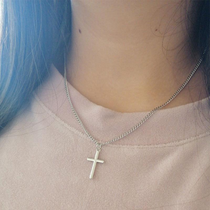 

Unisex Simple Fashion Cross Pendant Necklace - Choker Clavicle Chain Jewelry