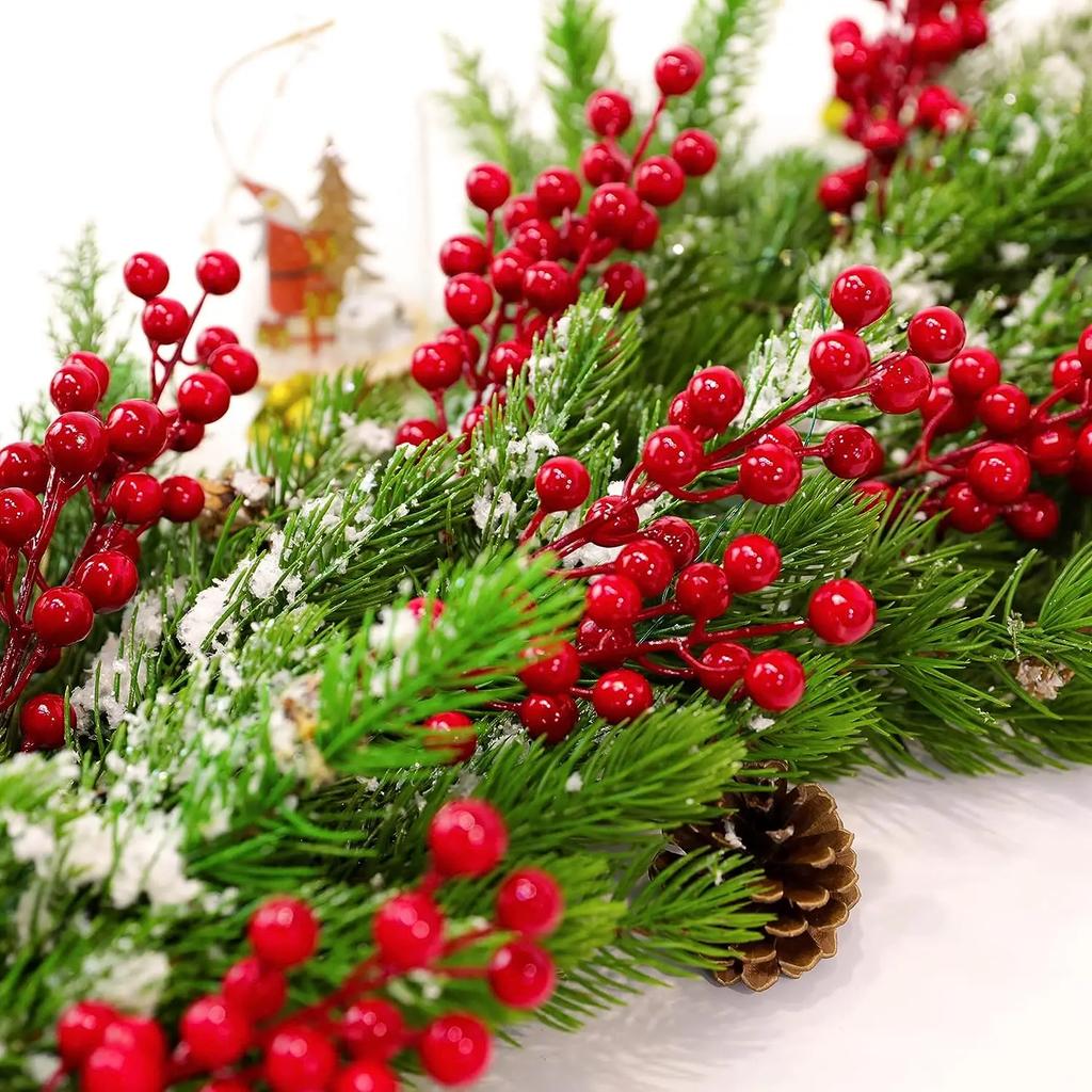 Wholesale Artificial Christmas Red Berries Branches 30heads Plastic Fake Berry Holly Branch Plants Flowers Party Home Decoration