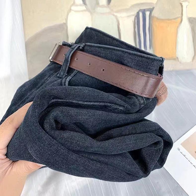Women's High-Waisted Velvet-Lined Jeans: Loose, Slimming, Straight-Leg Harem Pants for Autumn/Winter, Korean Style, Nine-Tenths Length.