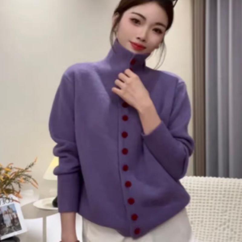 Red Button Women's Single-Breasted Knit Sweater, High-Neck, Solid Color, Versatile and Cozy for Autumn/Winter