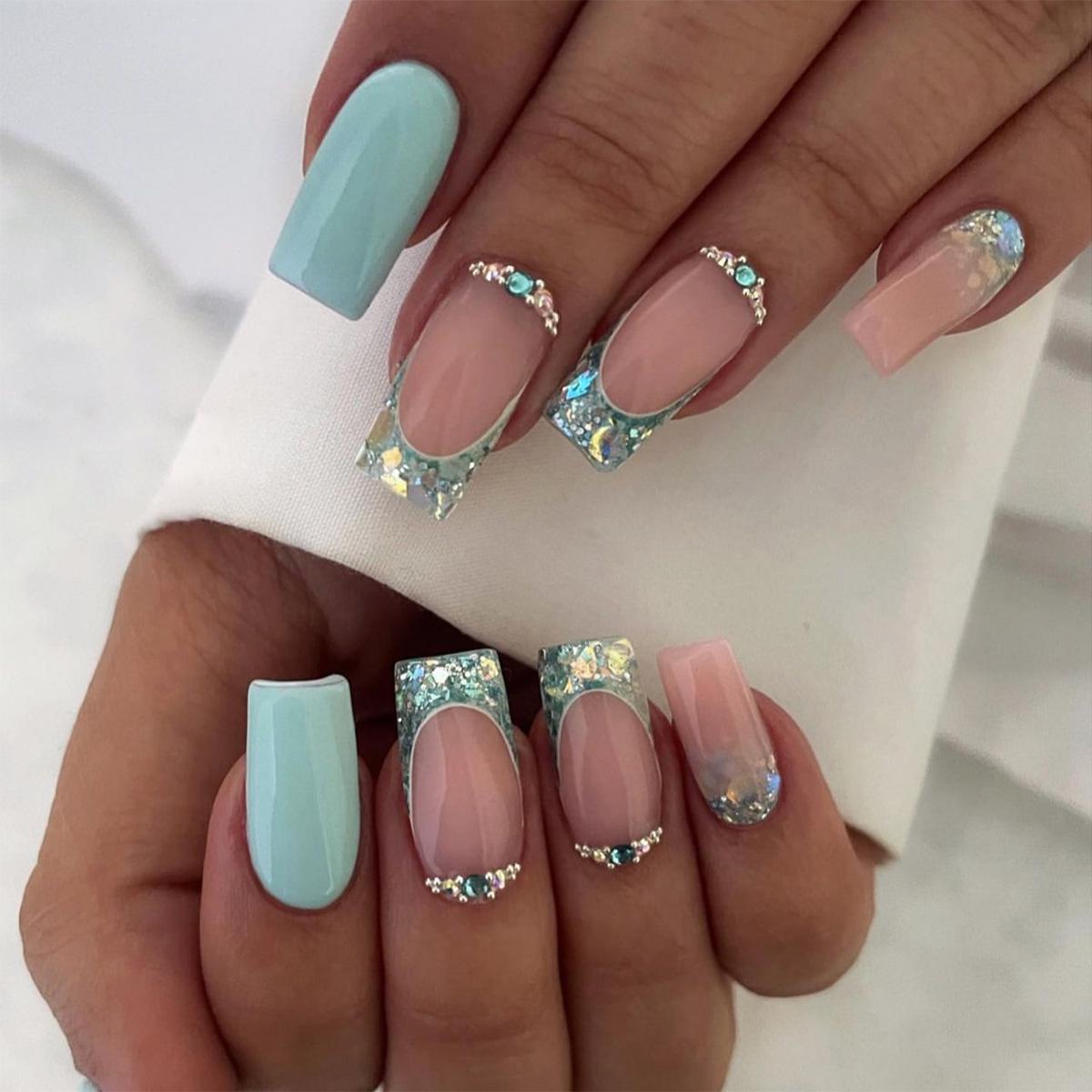 Medium Length Wearable French Nail Art Stickers JP2811【Glue Version】