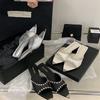 Fashion Shoes Woman 2025 Glitter Slides Slippers Casual Med Pantofle Jelly Luxury New Fashion Crystal Scandals Silk Slippers Casual Shoe