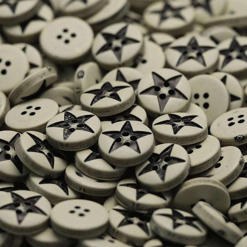 

5 шт., пятиугольные пуговицы с четырьмя глазами, ретро-пуговицы для манжетов свитера, вязаные свитера, платья лидера, декоративные пуговицы 2 #[12.5mm four-eye round five-star light gray]