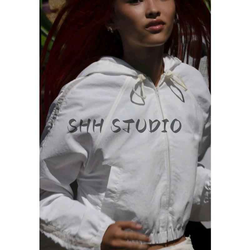 Autumn New Women's Clothing French Minimalist Style Hooded Collar Long Sleeves Nylon Short Jacket Outwear 4341989