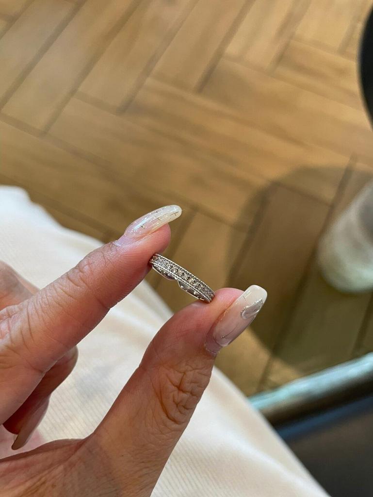 Xiaohongshu Women's Unique Imitation Ruby & Diamond Ring - Versatile Index Finger Design