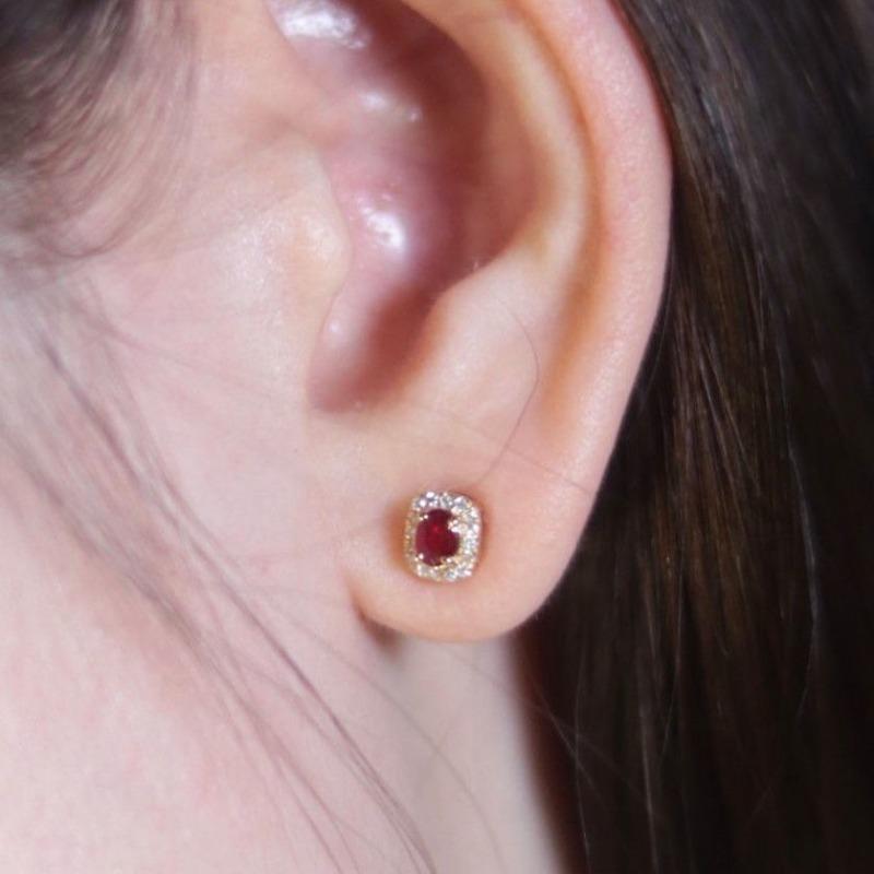 Shining  Inlaid Red Gemstone Crystal Square Earrings For Women New In Exquisite Stud Earings Fashion Party Jewelry