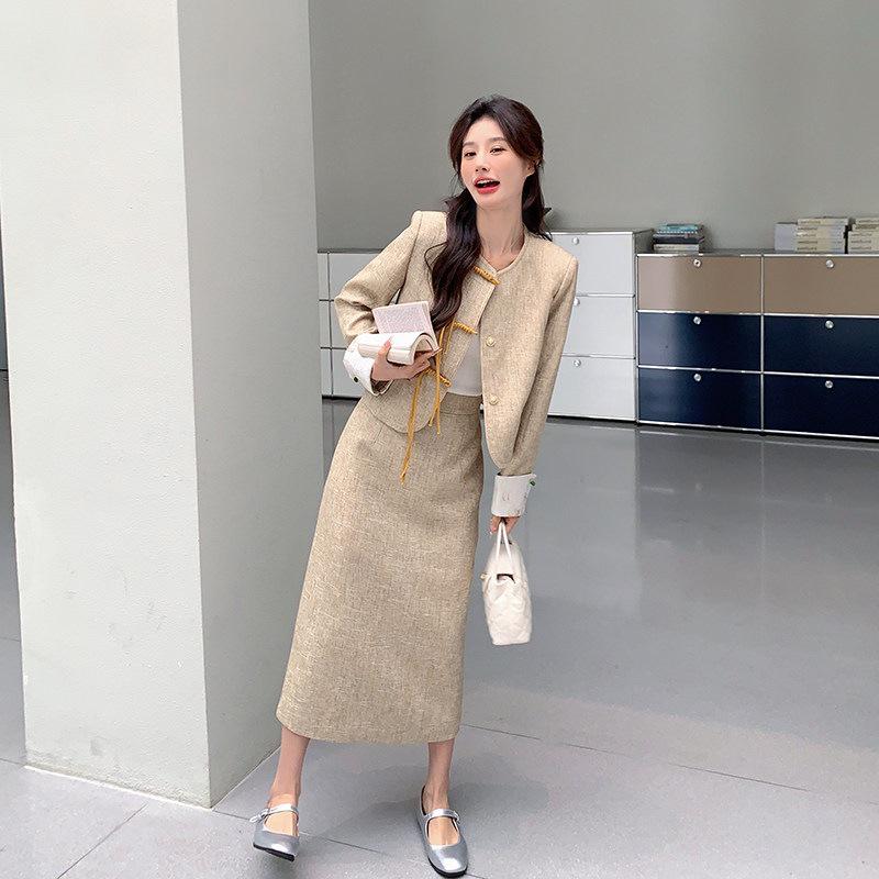 

Khaki Chinese Style Women s Autumn 2026 Frog Button Top & Skirt Set S