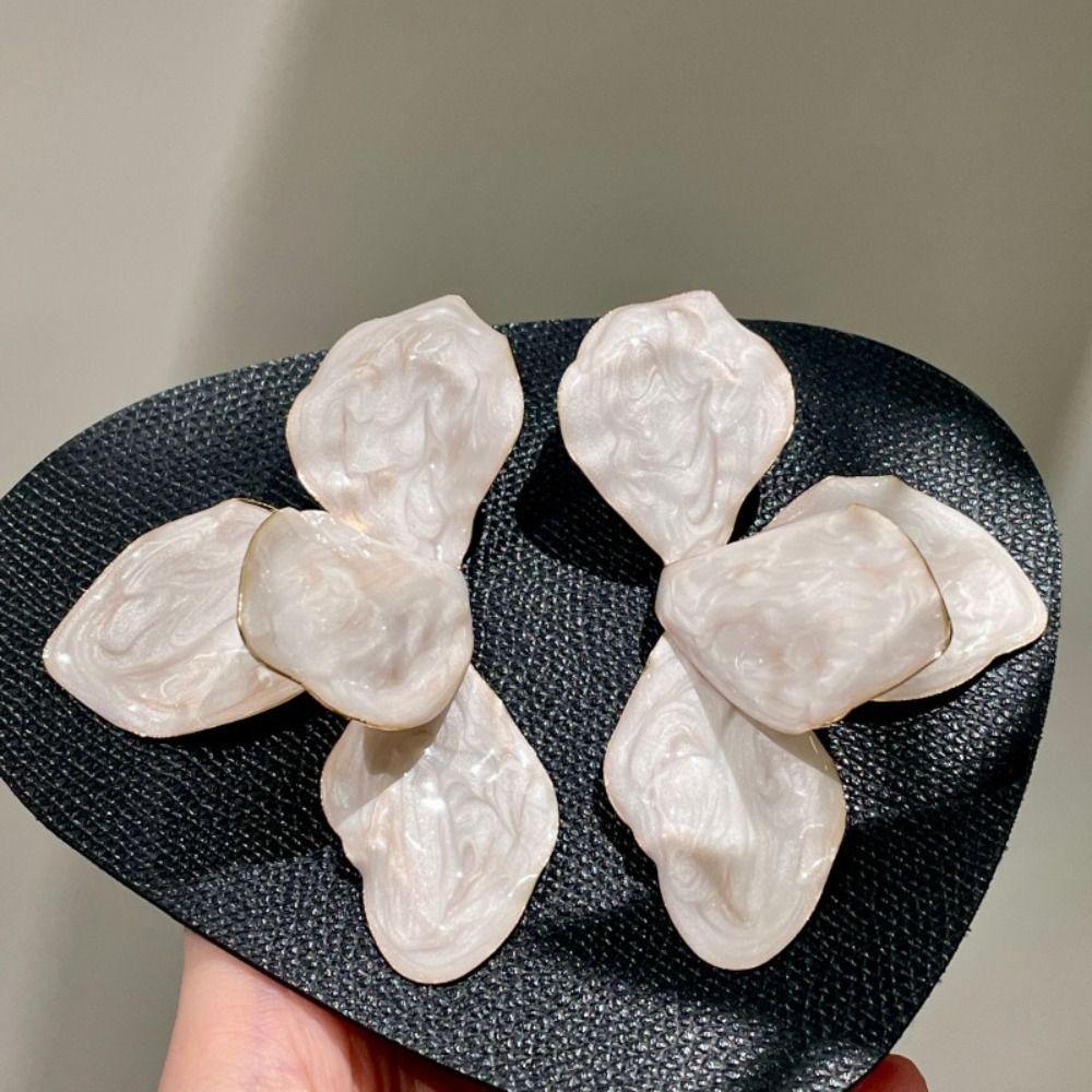 White Wedding Earrings Jewelry Accessories Romantic Ear Stud Metal Stud Earrings  for Women