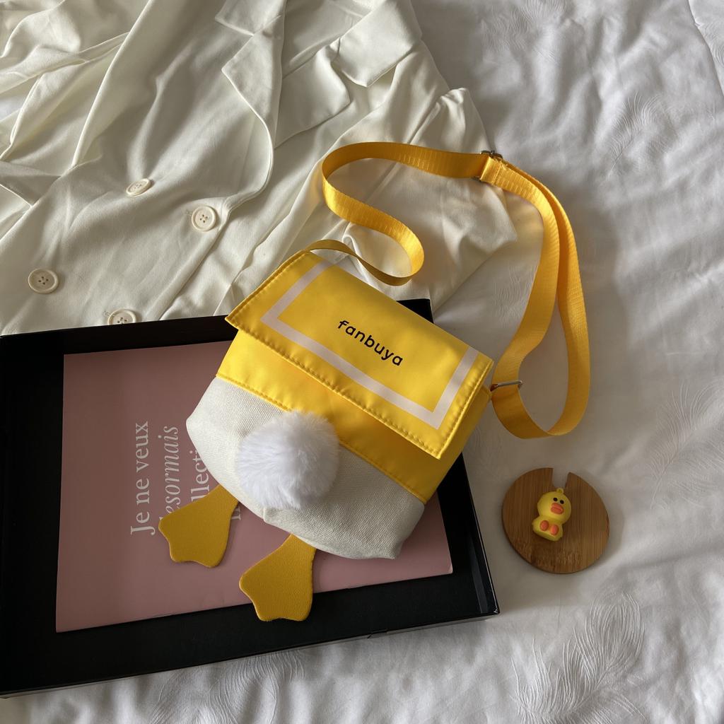 2025 spring new duck butt fashion cute cartoon plush tail shoulder crossbody canvas bag