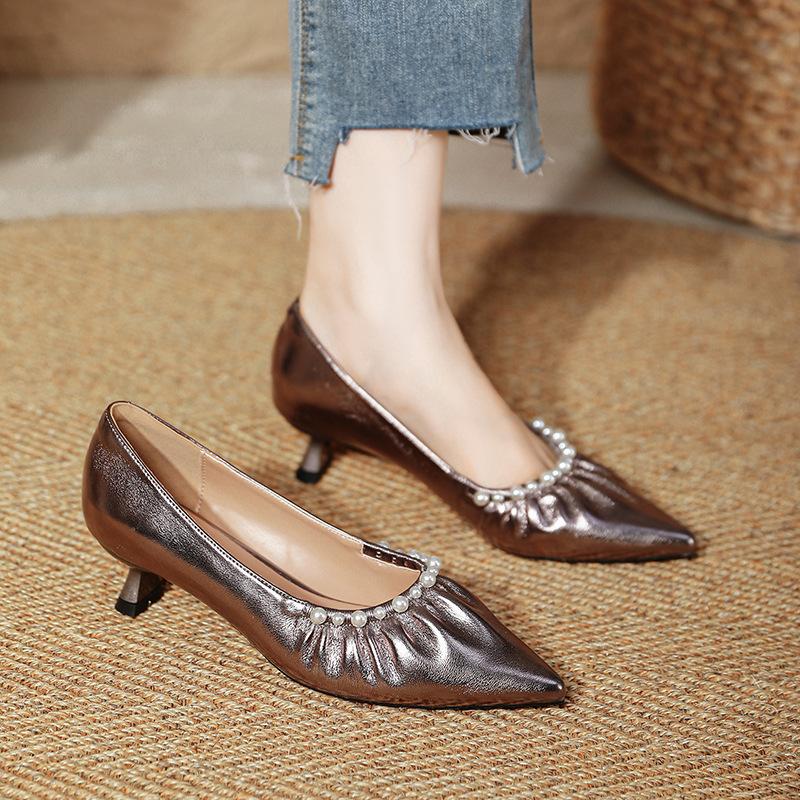 Customized~ Pointed High Heels, Thin Heels, Pearl Fashion Shoes 2025 New Spring and Autumn French Soft Leather Pleated Shallow Mouth Single