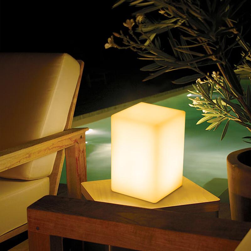 Lee Shen Desktop Square Rechargeable Night Light