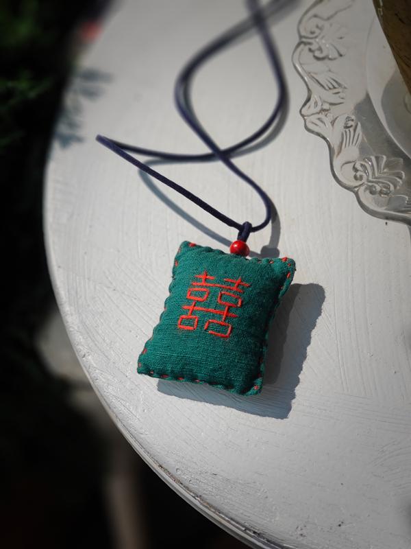 Scented Keychain Pendant Necklace Bag