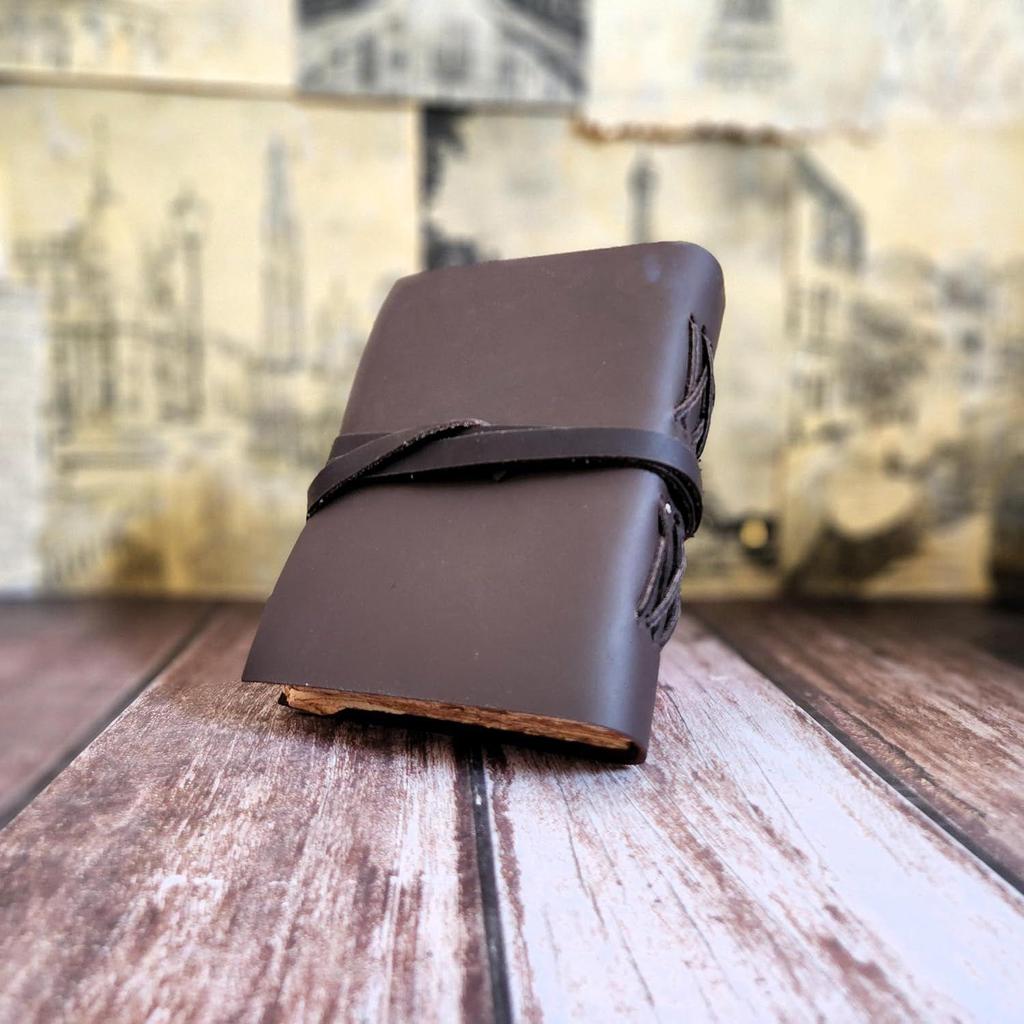 Echtleder-Skizzenbuch Journal Dairy mit 200 Büttenrandpapieren und Spitze