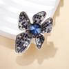 Light Luxury Retro Alloy Full Diamond Flower Brooch Elegant Ladies Dress Corsage Jewellery Plant Pin Perfect Gift for Couples