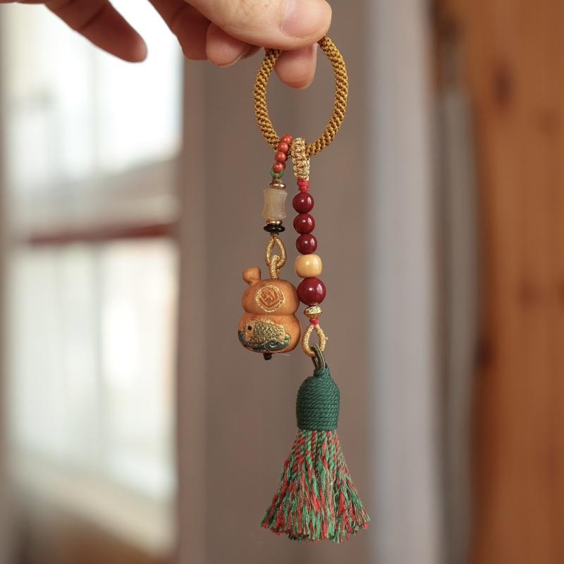 

Peach Wood Koi Gourd Keychain 22G With Cinnabar Buddha Bead Hanging Decoration Diy Pendant Accessories Fashion Jewelry Charm коричневий