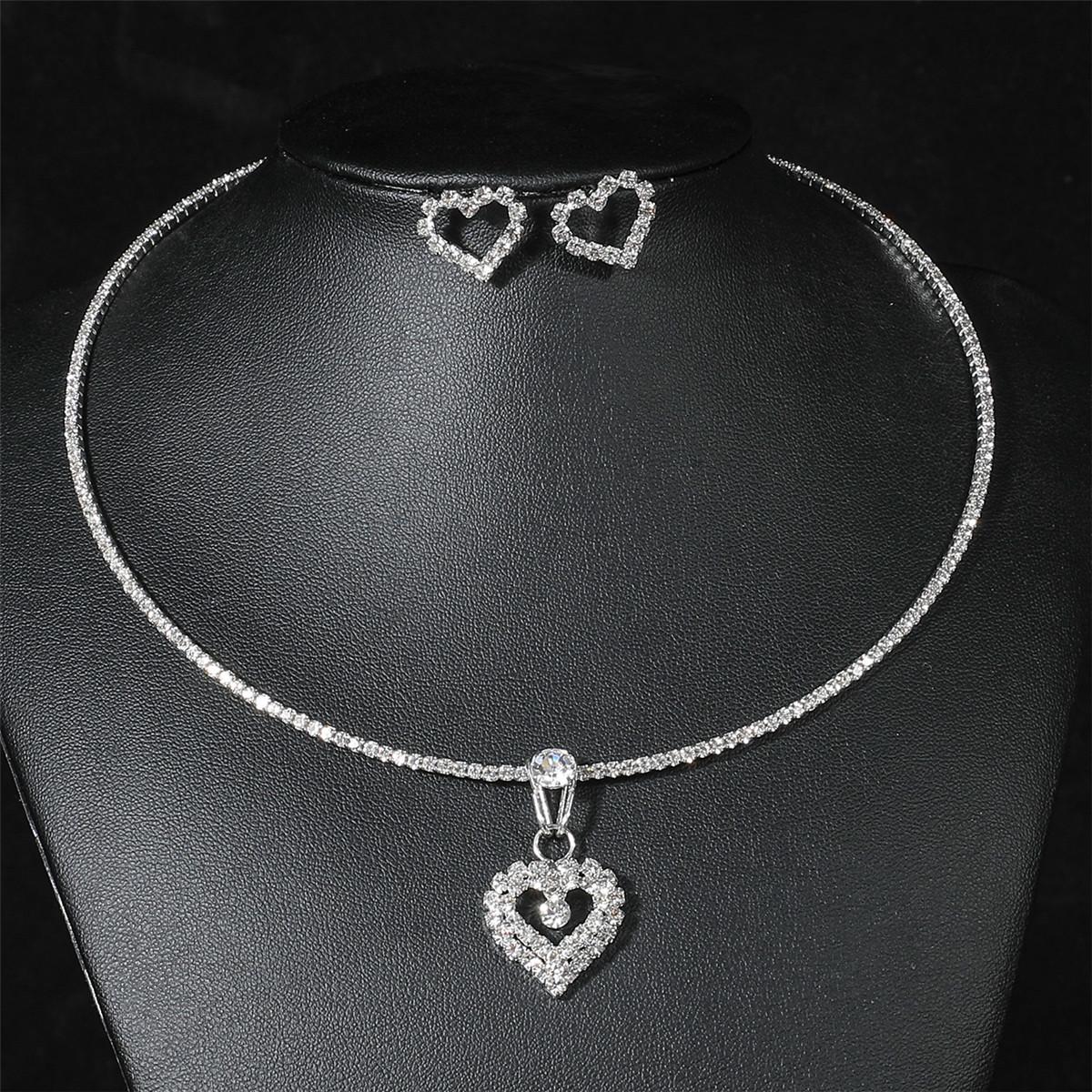 

Роскошный набор ожерелья и серег в форме сердца: Элегантные, сверкающие украшения с драгоценными камнями для свадеб, в европейском и американском стиле.