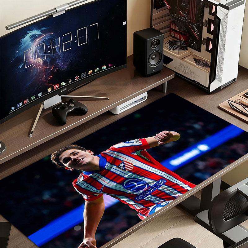 Julian Alvarez Mouse Pad, Large Gaming Desk Mat, Non-slip XXL Mousepad for Laptop & Tablet, Mini PC Playmat with Stitched Edges