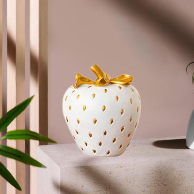 Dekoration der Harzstatue Erdbeerfrucht, Kreatives Handwerk, Realistische Simulation, Frucht
