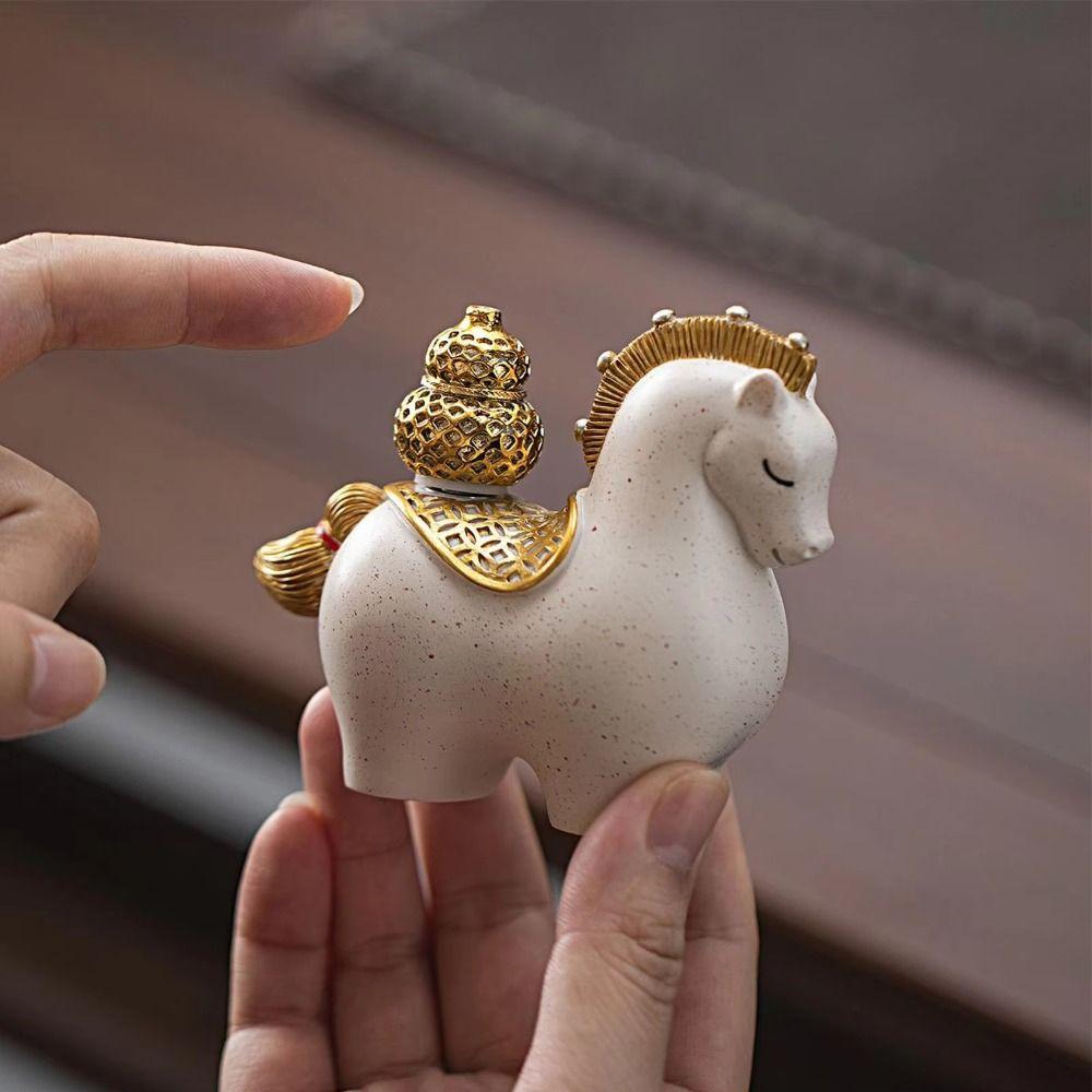Resin Horse Figurine Chinese Style Desktop Ornament Cute Horse Miniature  Office