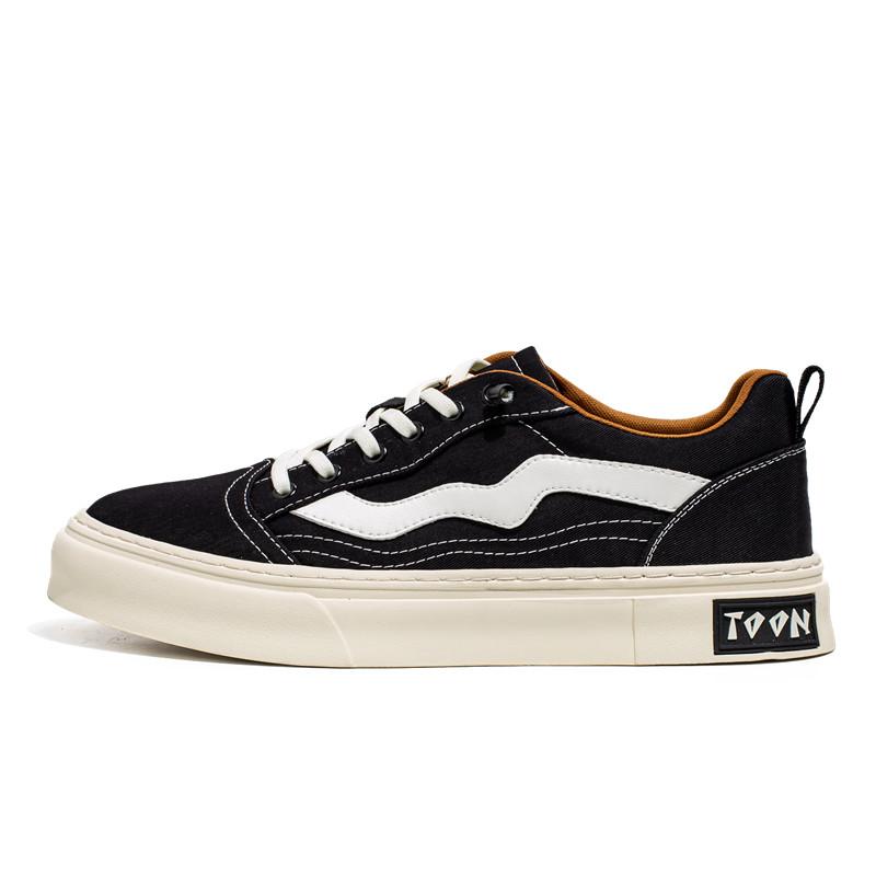 Fashion Green Men Canvas Shoes Classic Breathable Canvas Sneakers Men Casual Shoes Street Hip Hop Platform Vulcanized Shoes Men