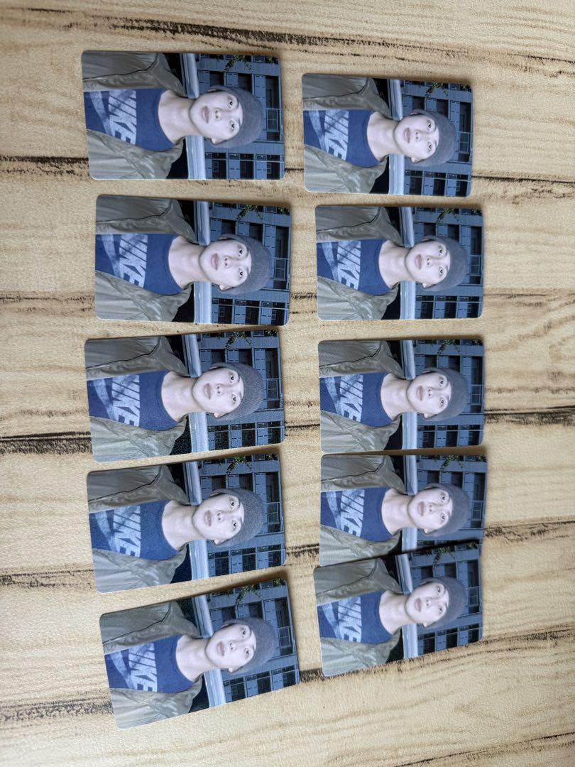 

[Б/У] RM Официальный альбом Бонусная голографическая коллекционная карточка Намджун