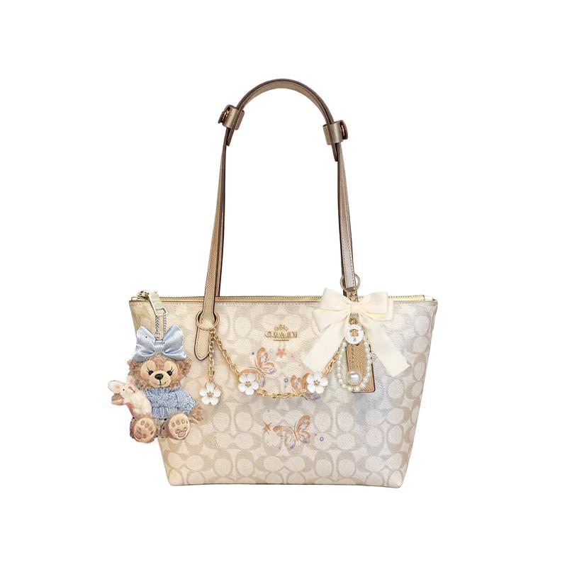 

COACH shoulder bag [Customized bag] Fiona 24 classic logo FIONA zipper closure printing flower chain doll butterfly pearl Spring color basic style коричневий