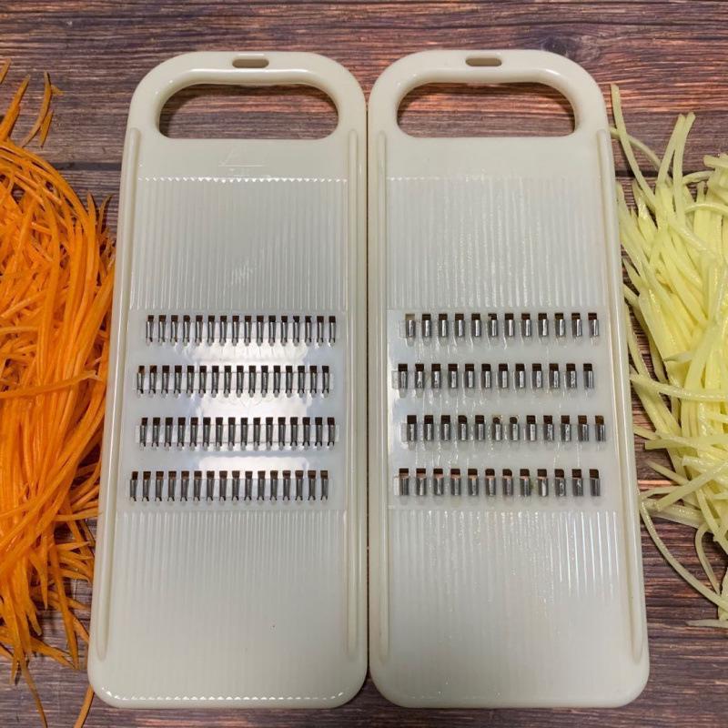 Restaurant-Grade Silk Grater: Vegetable & Julienne Slicer with Anti-Injury Device