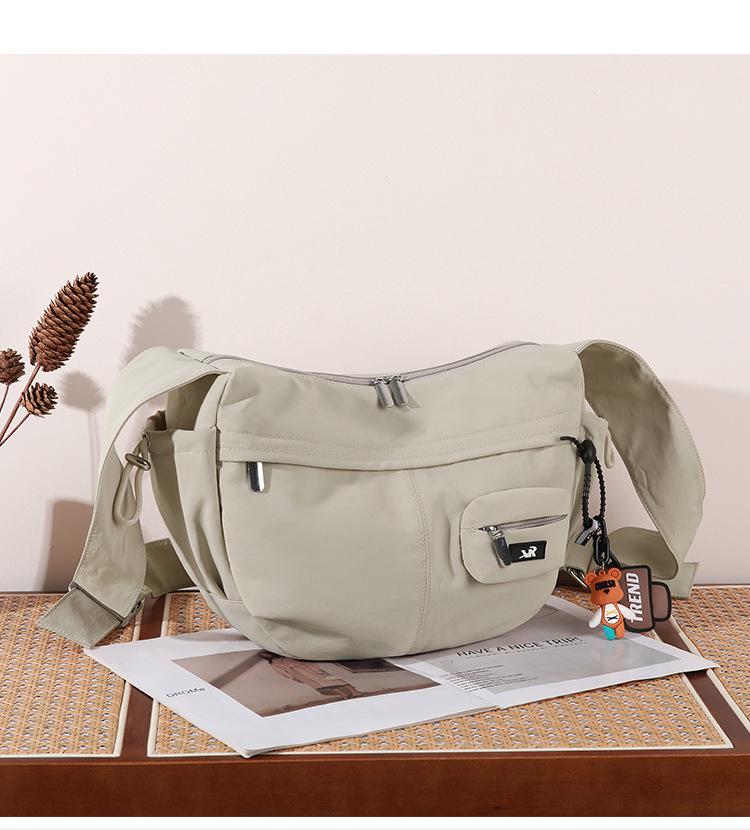Versatile Large Capacity Nylon Crossbody Bag for Female Students – Lightweight Dumpling Shoulder Bag