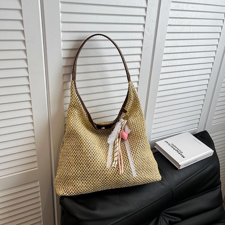 Women's Large Capacity Retro Frosted Shoulder Bag, 2023 Autumn/Winter Collection – Versatile Mother-Child Bucket Style