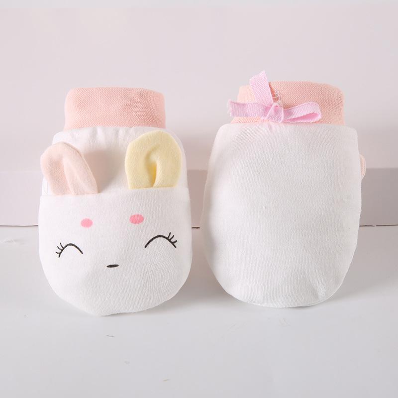 Breathable Cotton Anti-Scratch Mittens for Newborns (0-6 Months) - Spring/Summer Edition