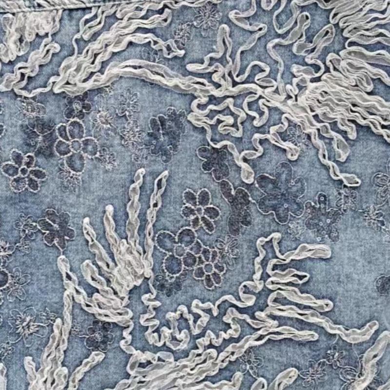 2025 Spring/Autumn Loose Lace Floral Embroidered Denim Jacket