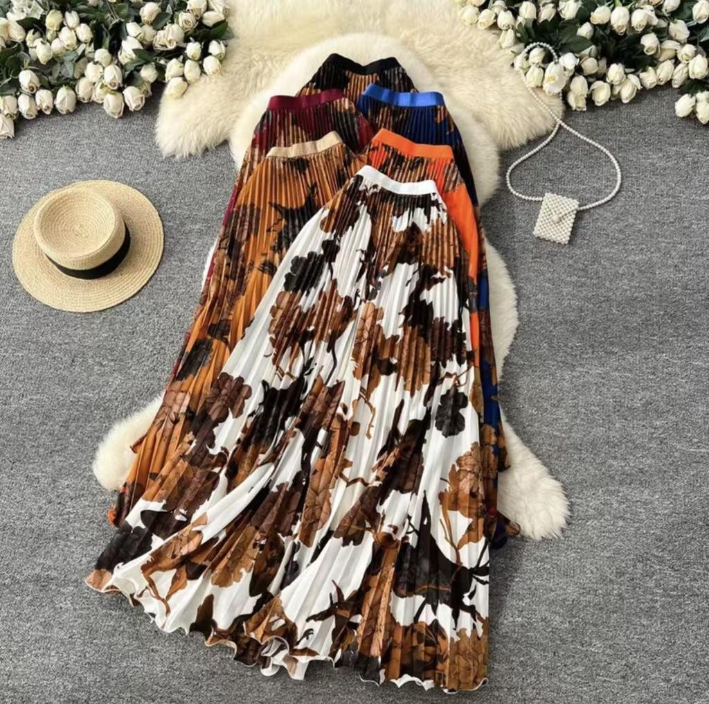 Women's High-Waisted Chinese Ink Print Pleated Midi Skirt