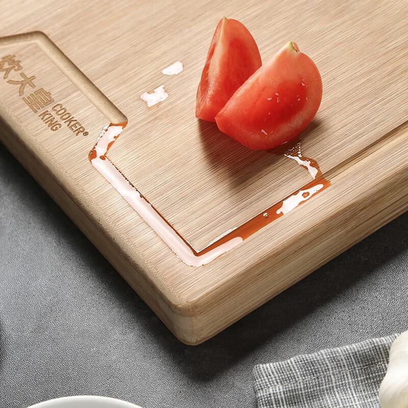 Chui Da Huang Natural Bamboo Double-Sided Cutting Board