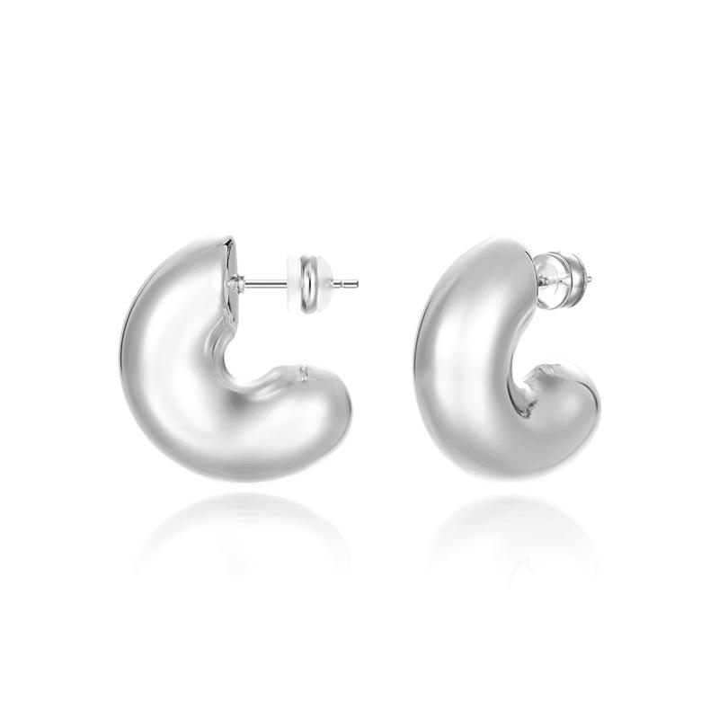 Chic C-Shaped Gold & Silver Earrings for Women - Versatile, Stylish Ear Studs with Light Luxury for European & American Styles