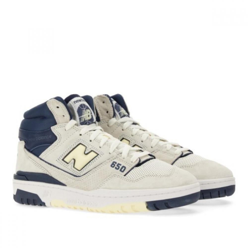 New Balance Lace Up Perforated Toe Sneakers Bb650rvn Seasalt