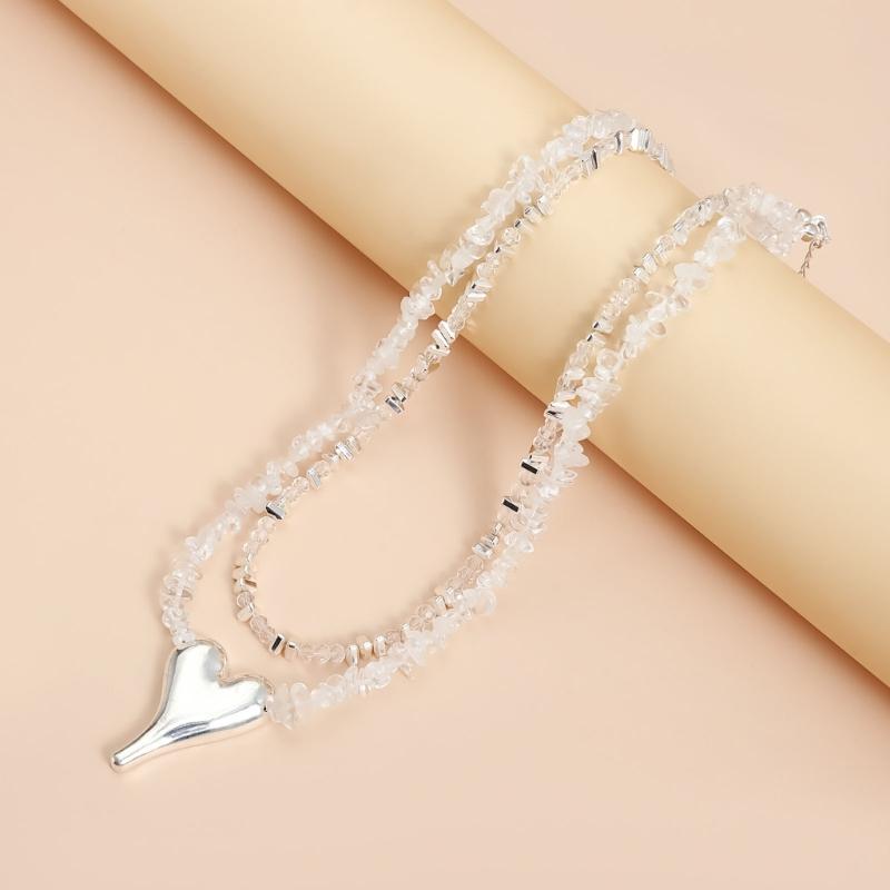 Fashionable Natural Stone Heart Pendant Necklace Adjustable Length Neckchain Lightweight Jewelry For Casual Or Party