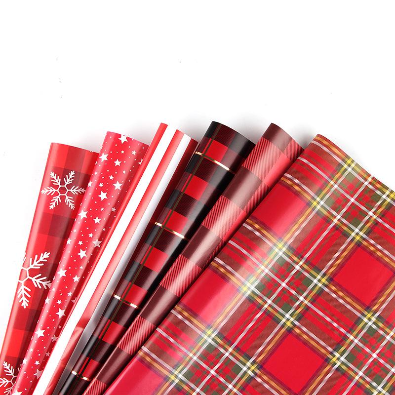 Plaid Gift Wrapping Paper for Christmas, Valentine's, Birthdays & New Year