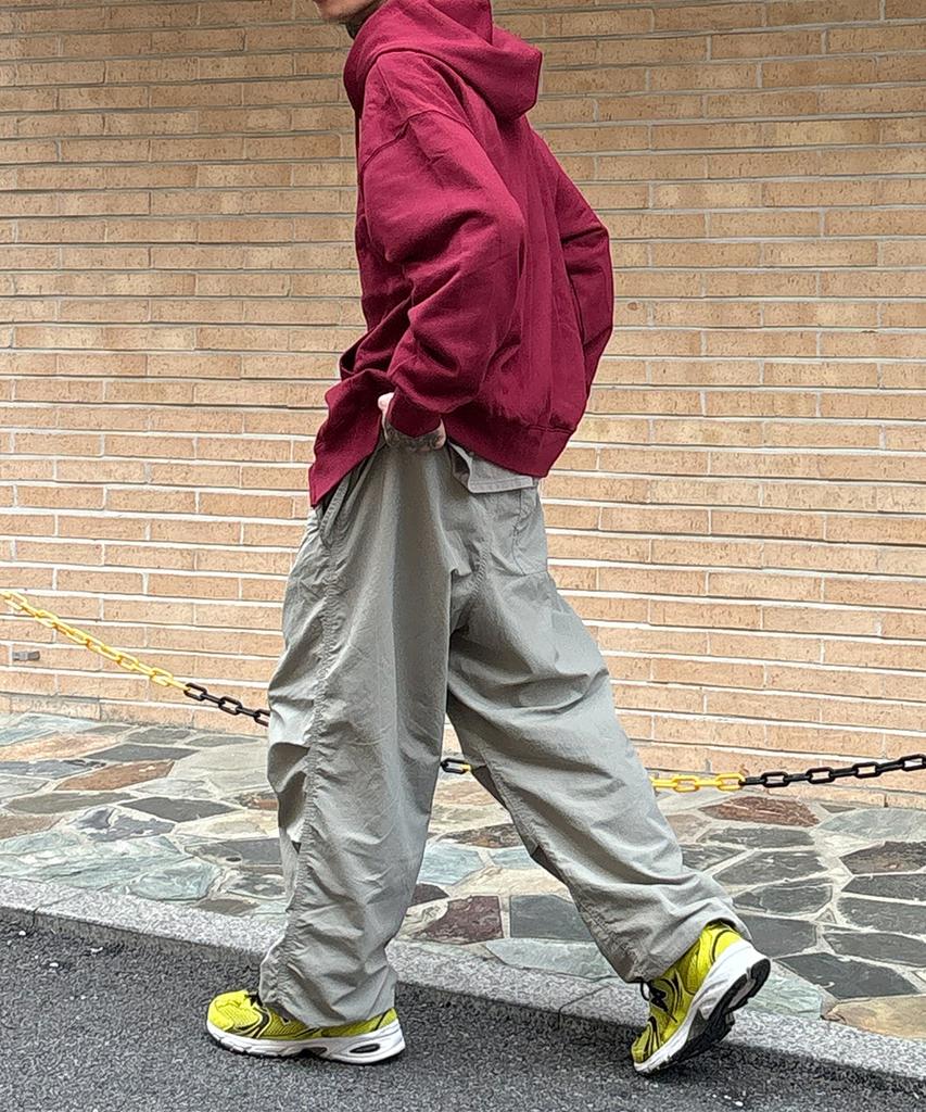 La Felpa con Cappuccio Le Custom The Essential Oversize Liscia con Zip Bidirezionale (Borgogna)