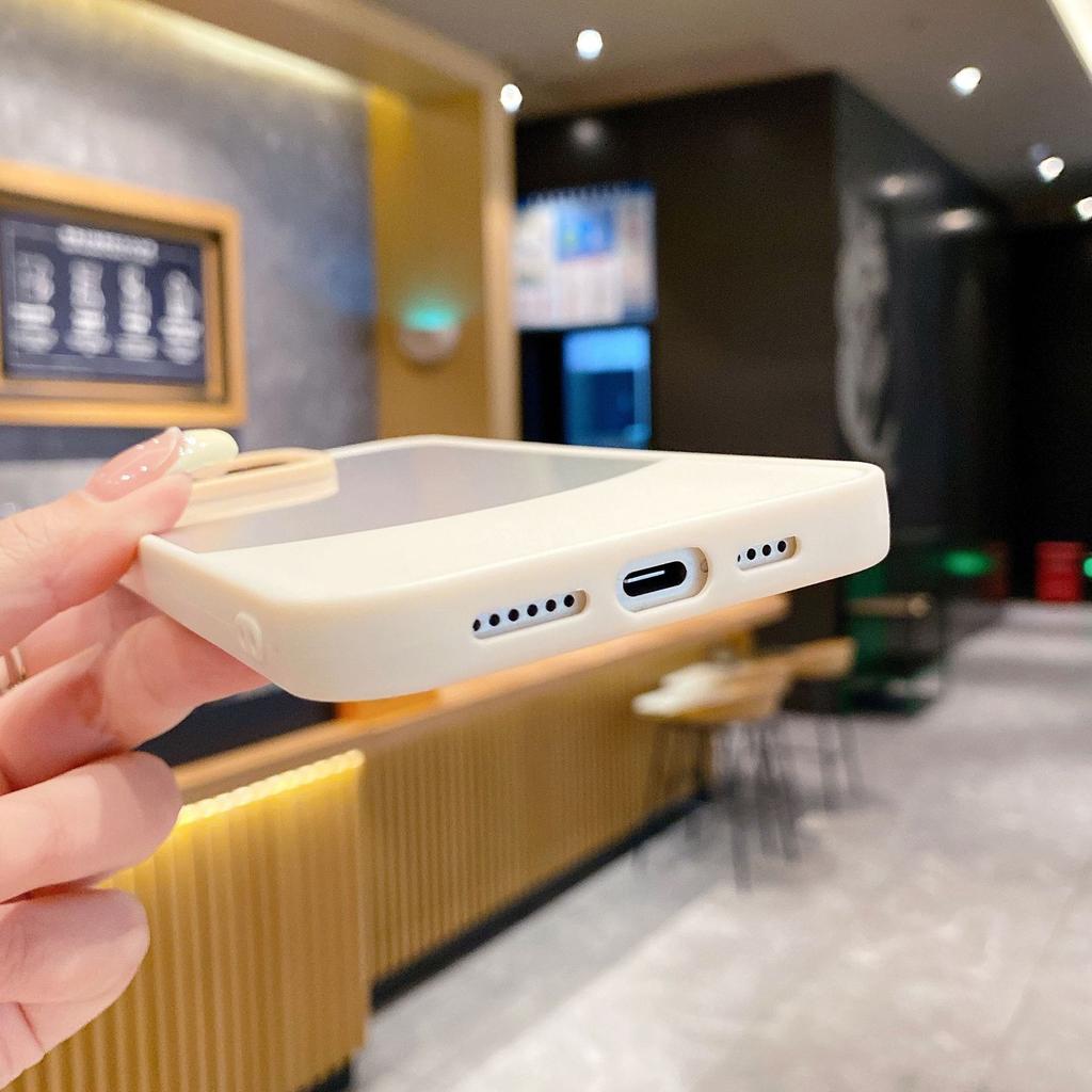 The Color-blocking Phone Case Is Suitable for The Simple Protective Case of IPhone15 14max and The Personalized Case of Apple 16pro