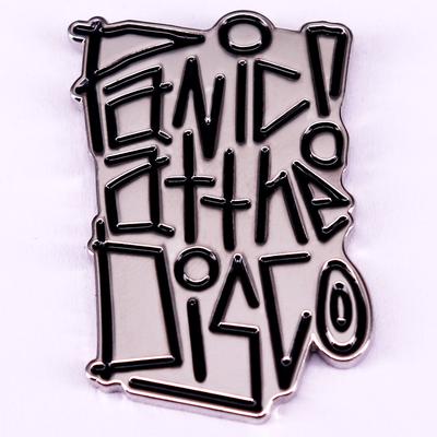 Spilla Logo Rock Band Musica Graffiti Spilla Smaltata Regalo Accessorio per Fan